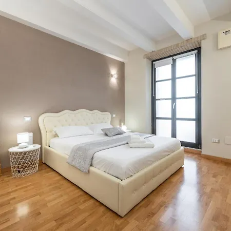 Suite Martini Al Castello Apartment